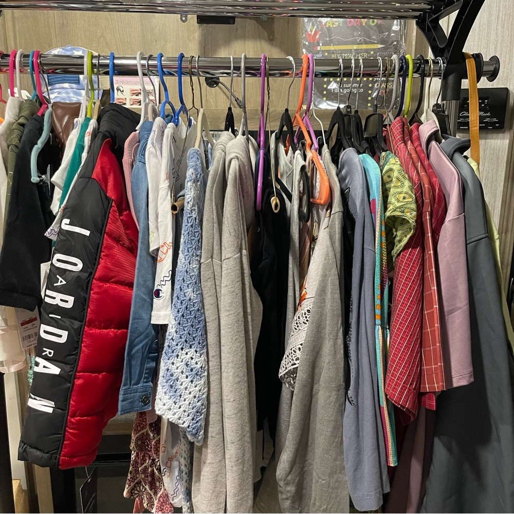 $3+ Starts!!  Designer Brands Unboxing!  Nike, Juicy, Calvin Klein, & More! - Picture 7 of 7